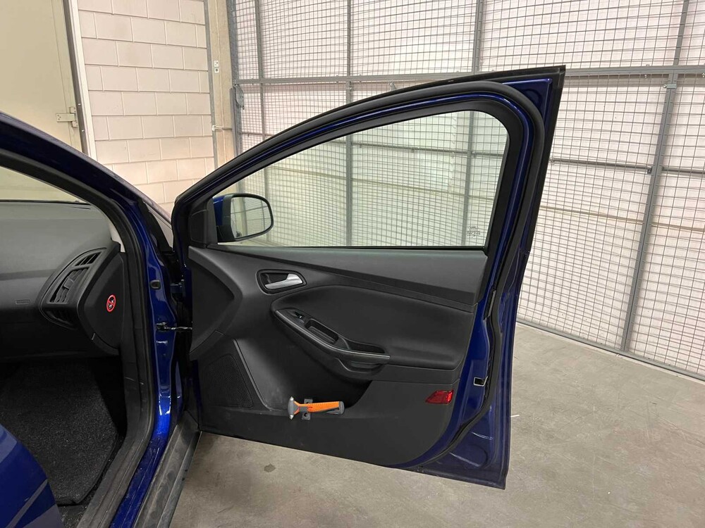 Ford Focus Kombi 1.0 Titanium Edition 125PS 2015, K-191-SL