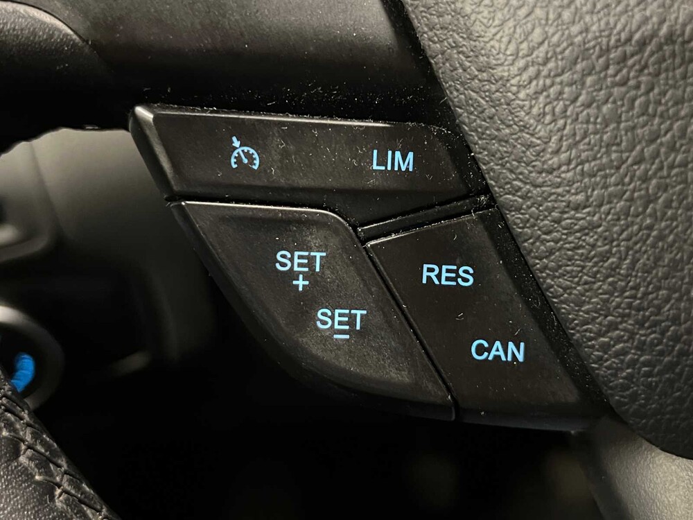 Ford Focus Kombi 1.0 Titanium Edition 125PS 2015, K-191-SL