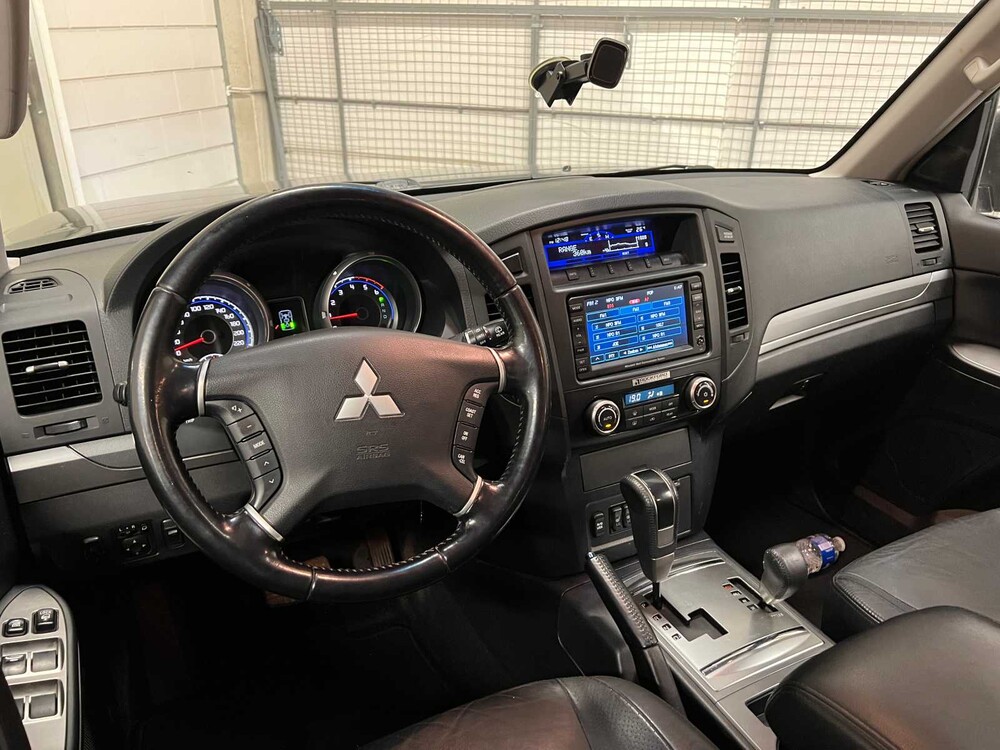 Mitsubishi Pajero 3.2 170PS 2008