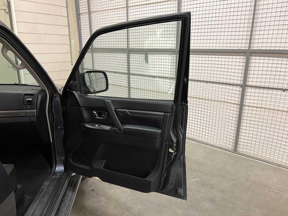 Mitsubishi Pajero 3.2 170PS 2008