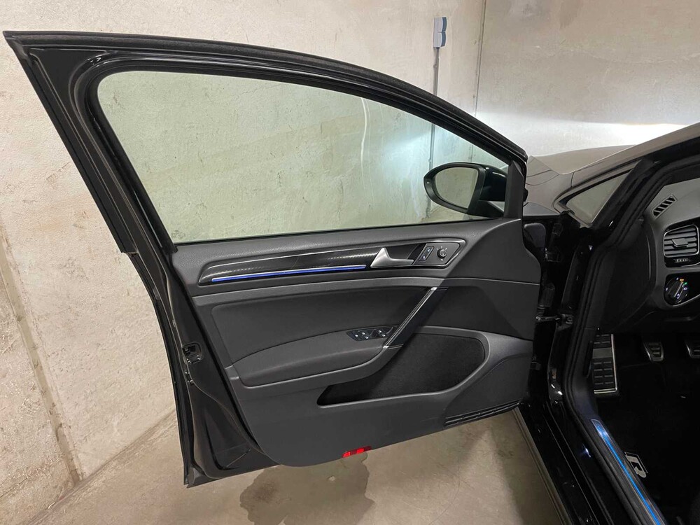 Volkswagen Golf R 4M 2.0 TSI 300PS 2014, J-868-XG