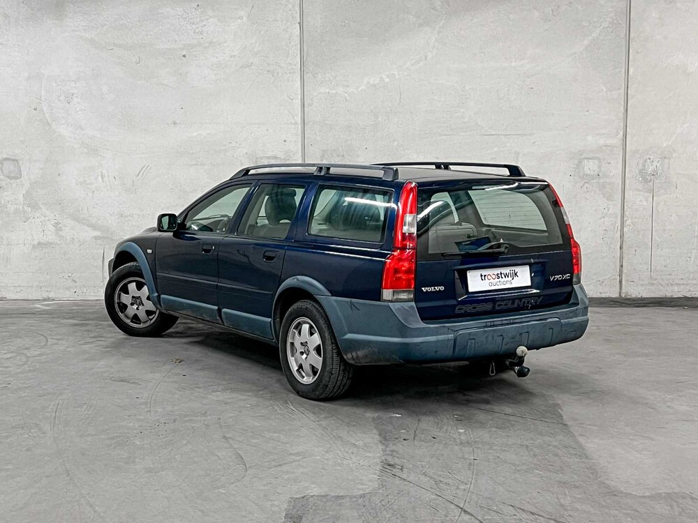 Volvo V70 Cross Country 2.4 T Comfort Line 200pk 2001 (Origineel-NL), 49-HF-RN