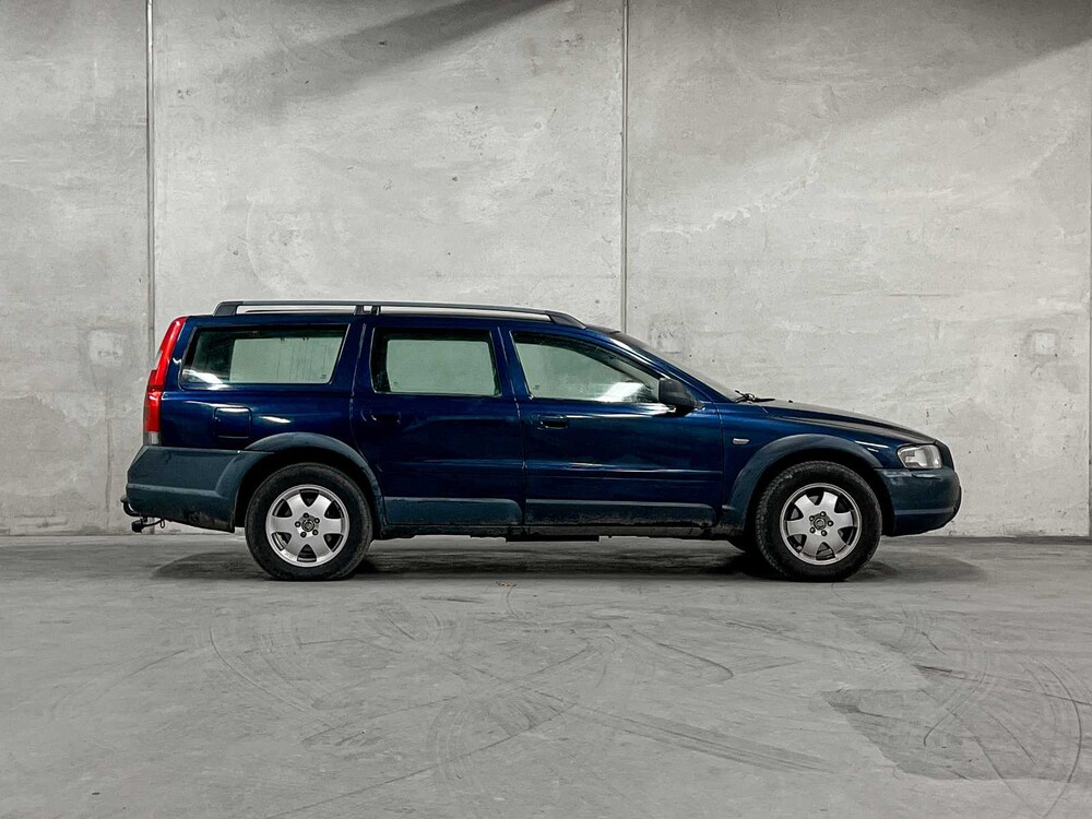 Volvo V70 Cross Country 2.4 T Comfort Line 200pk 2001 (Origineel-NL), 49-HF-RN