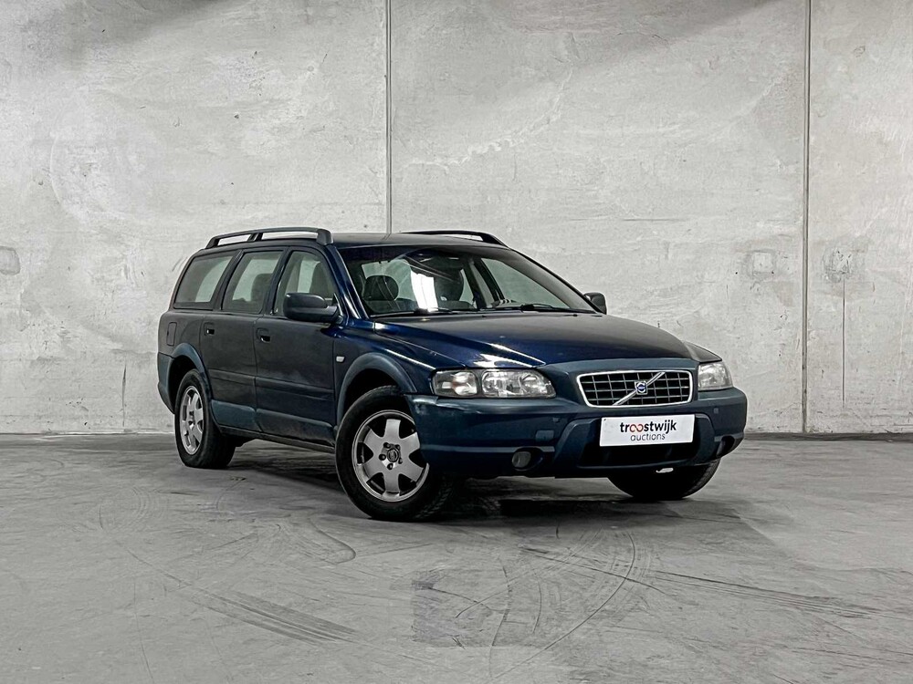 Volvo V70 Cross Country 2.4 T Comfort Line 200pk 2001 (Origineel-NL), 49-HF-RN