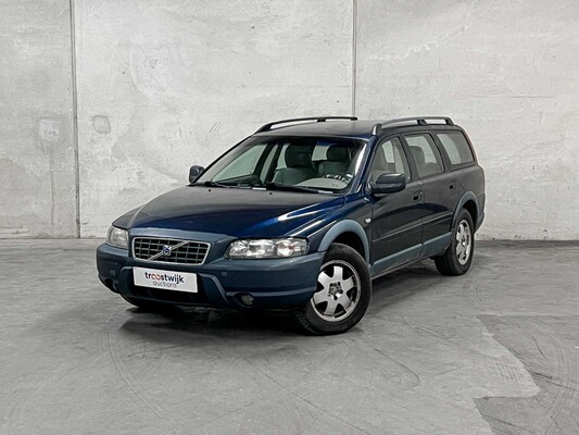 Volvo V70 Cross Country 2.4 T Comfort Line 200hp 2001 (Original-NL), 49-HF-RN