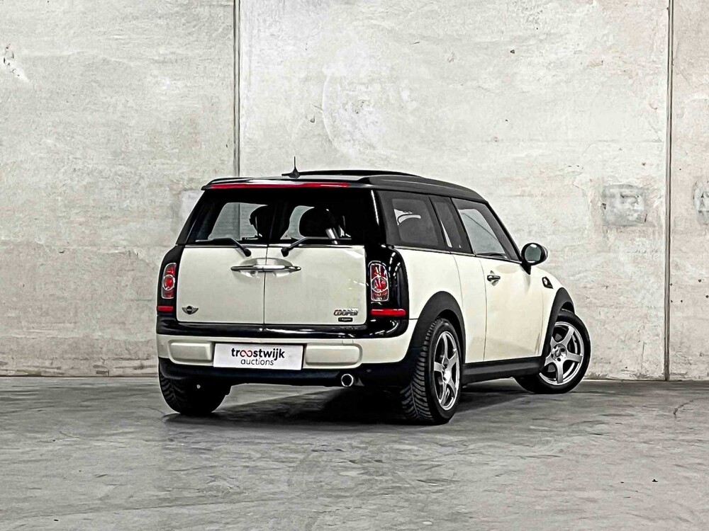 Mini Clubman Cooper 1.6 Business Line 122pk 2010, 65-NLJ-3