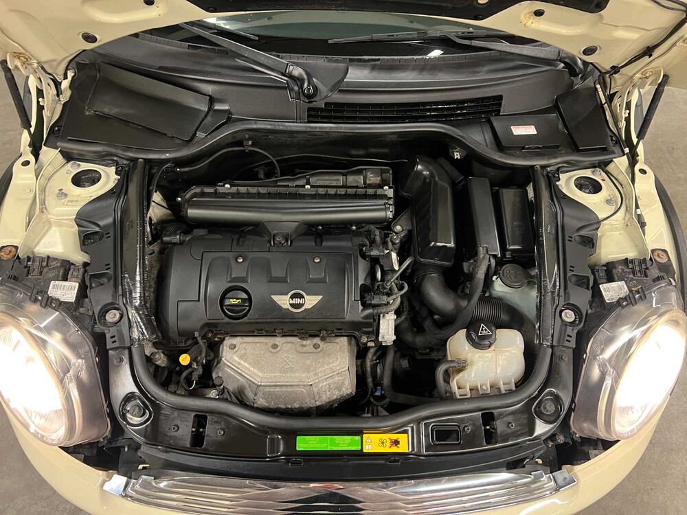 Mini Clubman Cooper 1.6 Business Line 122pk 2010, 65-NLJ-3