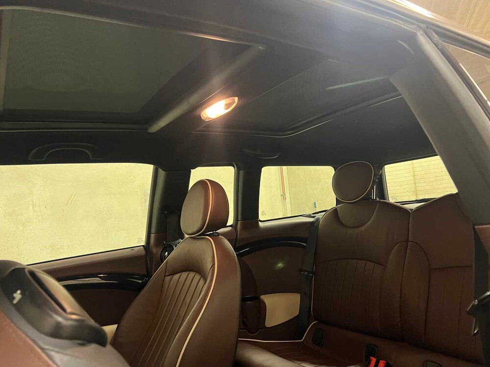 Mini Clubman Cooper 1.6 Business Line 122pk 2010, 65-NLJ-3