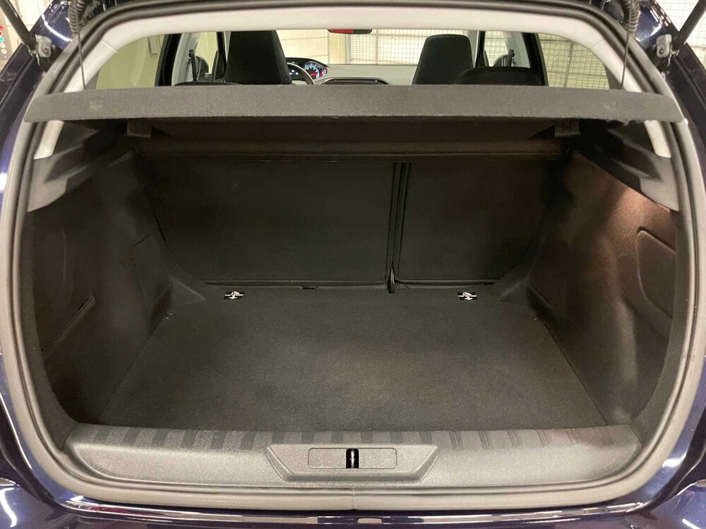 Peugeot 308 1.2 PureTech Style 131pk (Origineel-NL + 1e Eigenaar), JD-244-K