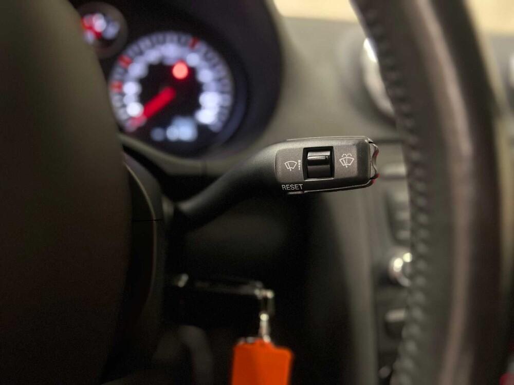 Audi A3 Cabriolet 1.8 TFSI Attraction Pro Line 160pk 2009 (Origineel-NL), 33-JPL-2