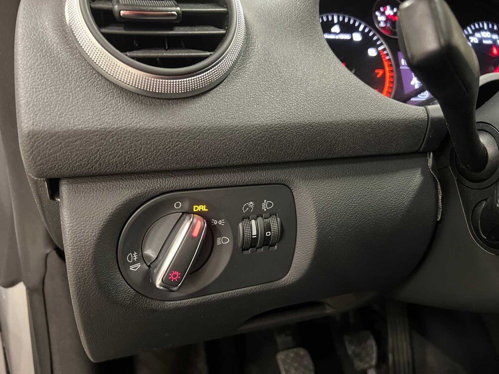 Audi A3 Cabriolet 1.8 TFSI Attraction Pro Line 160pk 2009 (Origineel-NL), 33-JPL-2