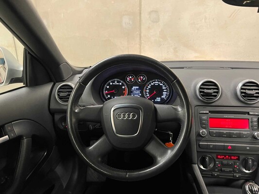 Audi A3 Cabriolet 1.8 TFSI Attraction Pro Line 160hp 2009 (Original-NL), 33-JPL-2