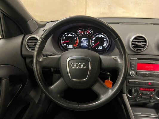 Audi A3 Cabriolet 1.8 TFSI Attraction Pro Line 160hp 2009 (Original-NL), 33-JPL-2