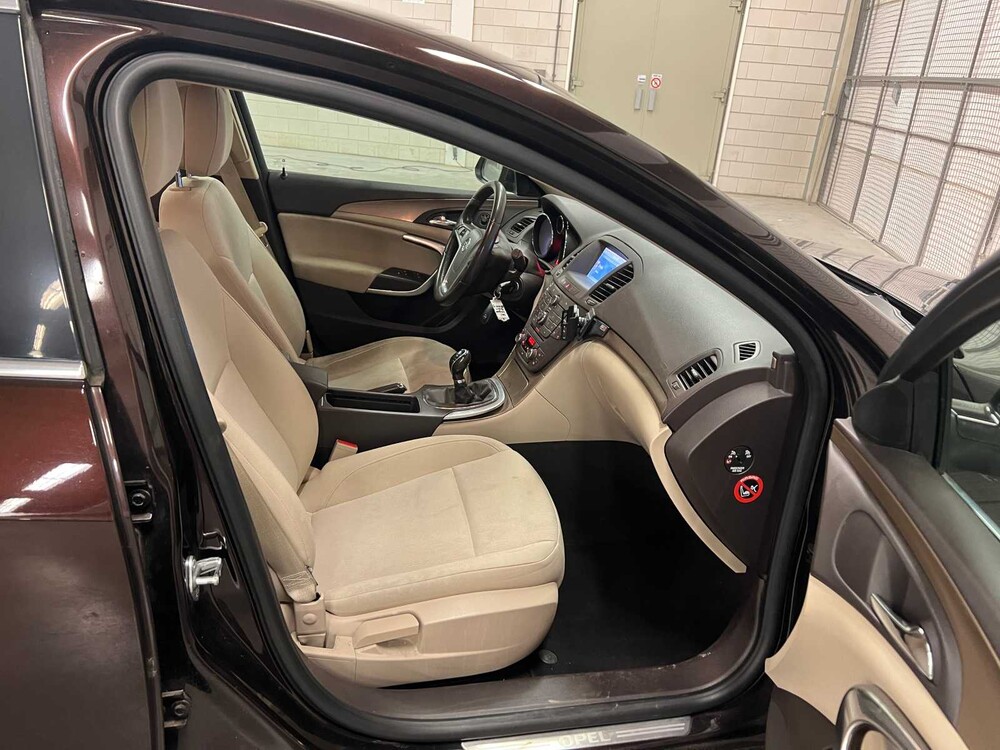 Opel Insignia 1.4 Turbo EcoFLEX Business+ 140pk 2012 (Origineel-NL), 88-ZHX-9