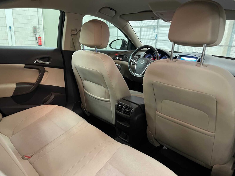 Opel Insignia 1.4 Turbo EcoFLEX Business+ 140pk 2012 (Origineel-NL), 88-ZHX-9