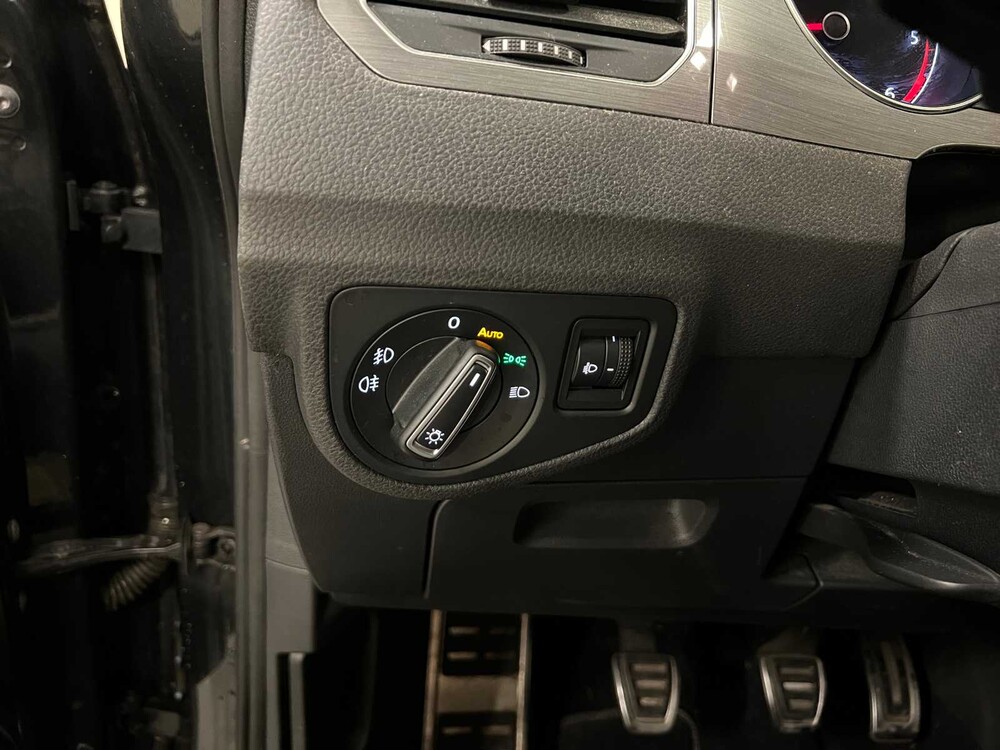 Volkswagen Golf Sportsvan 1.6 TDI Comfortline 110hp 2016, NF-489-S