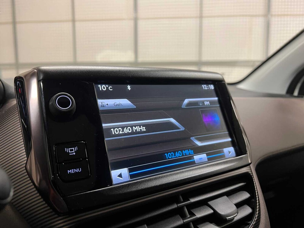 Peugeot 2008 1.6 VTi Féline 120hp 2013 (Original-NL), 2-KNK-36