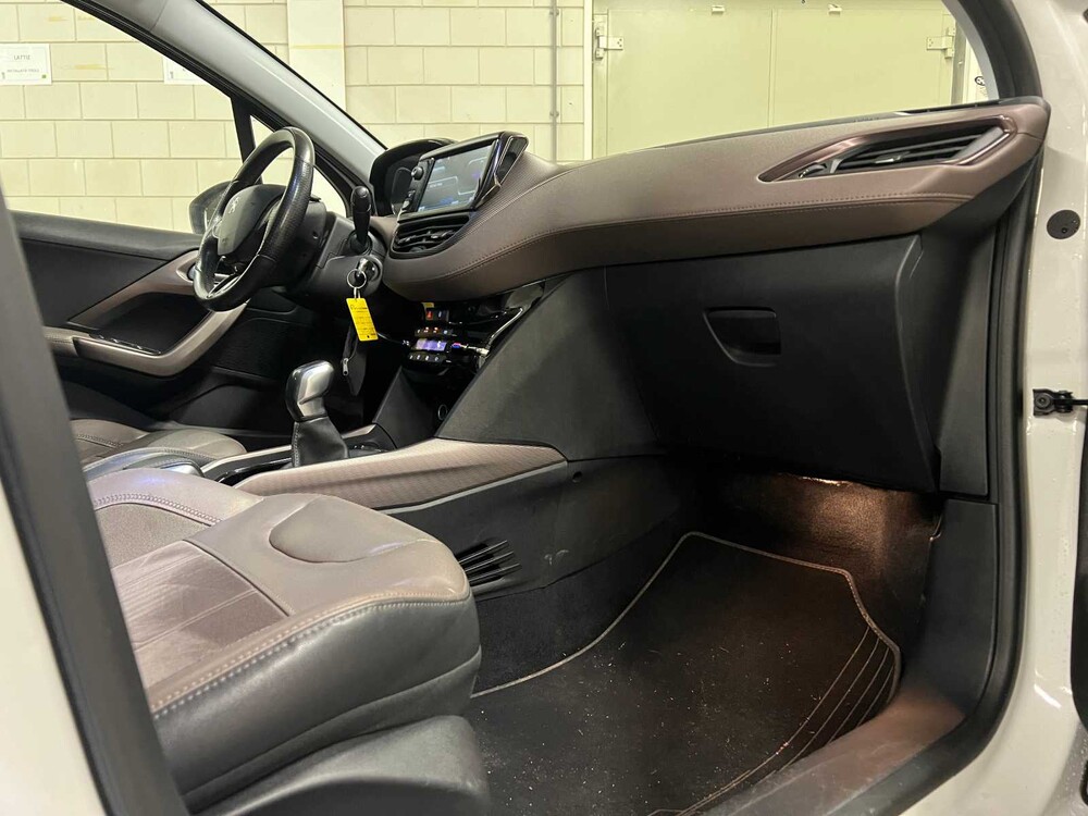 Peugeot 2008 1.6 VTi Féline 120hp 2013 (Original-NL), 2-KNK-36