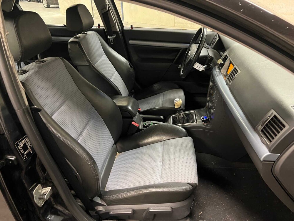 Opel Vectra GTS 1.8-16V Elegance 122hp 2004 (Original-NL), 34-PD-VZ