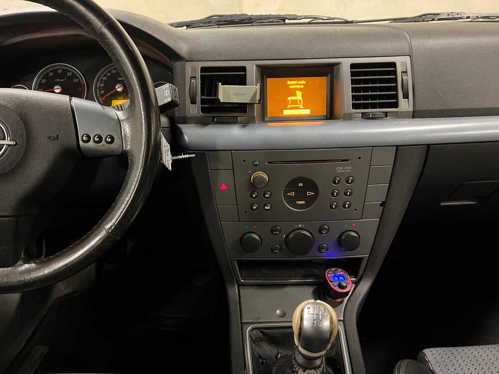 Opel Vectra GTS 1.8-16V Elegance 122hp 2004 (Original-NL), 34-PD-VZ