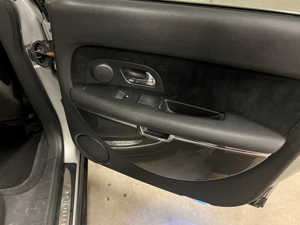 Citroen C6 3.0 V6 Lignage 211hp 2006, 32-SN-NZ