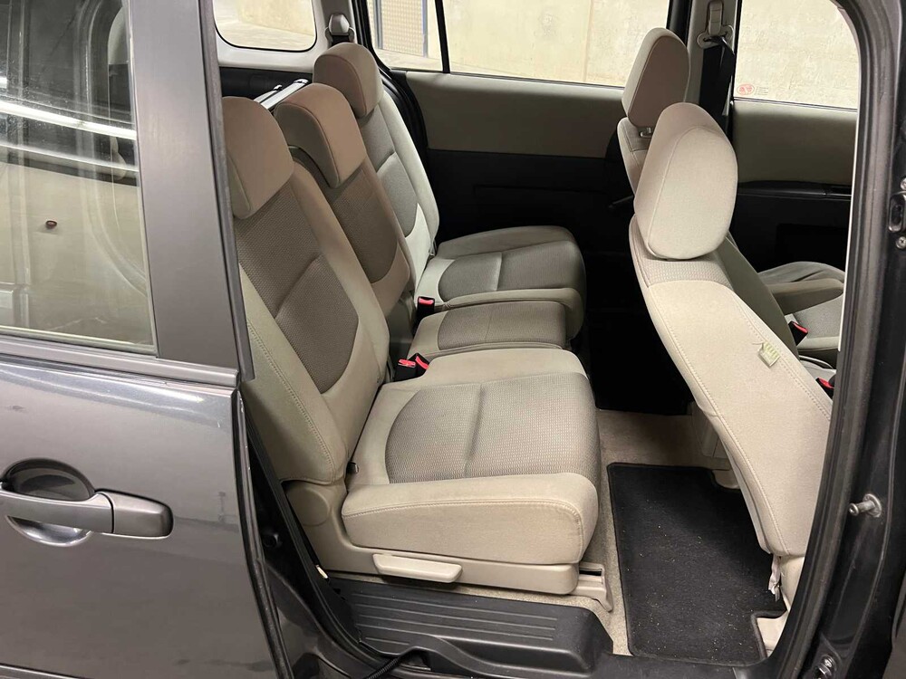 Mazda 5 1.8 Touring 116hp 2005 (Original-NL), 85-RN-ZX