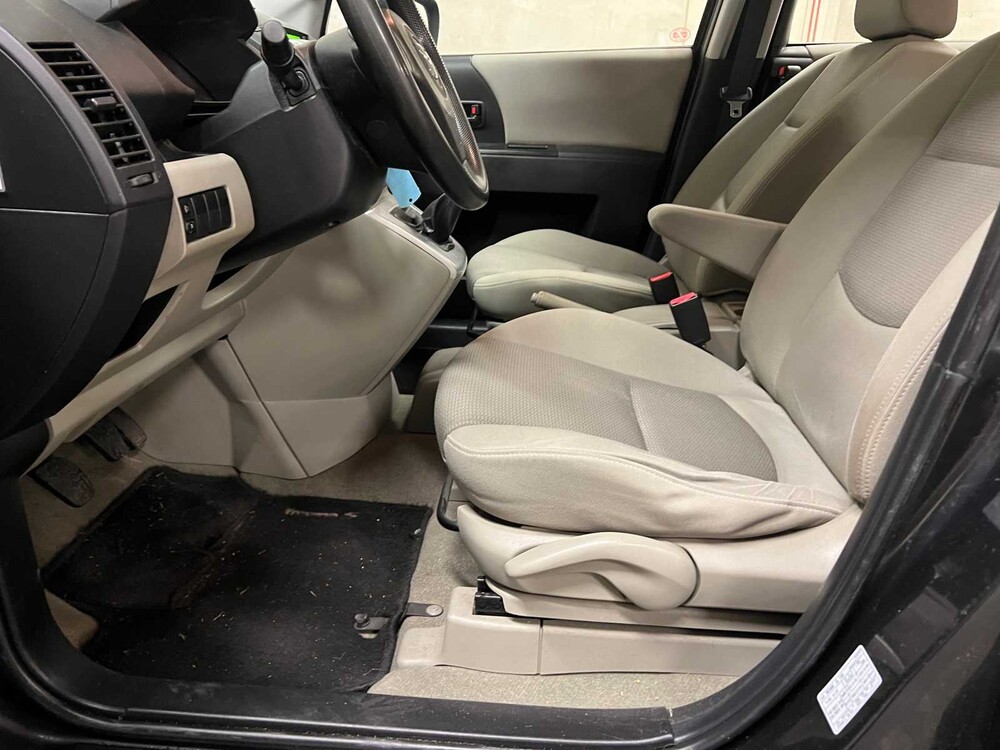 Mazda 5 1.8 Touring 116hp 2005 (Original-NL), 85-RN-ZX