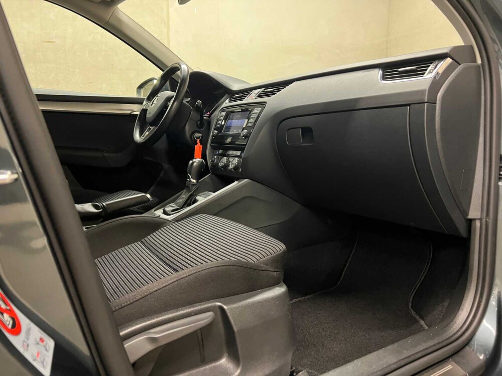 Skoda Octavia Combi 1.4 TSI DSG Greentech Ambition Businessline 140hp 2014 (Original-NL), 1-TVT-94