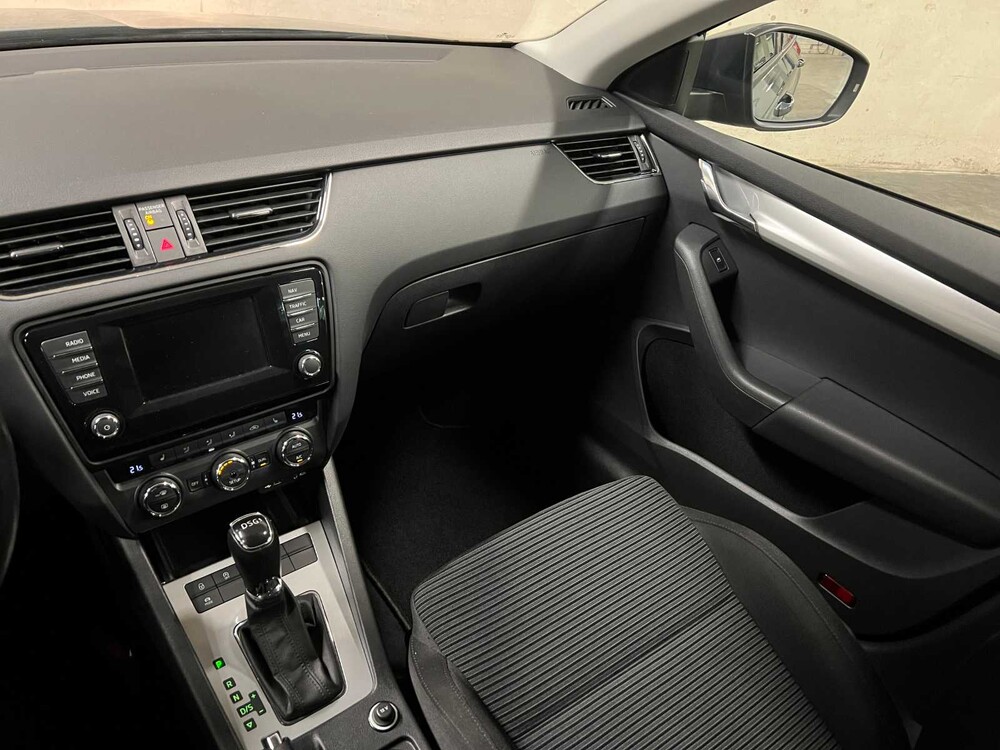 Skoda Octavia Combi 1.4 TSI DSG Greentech Ambition Businessline 140hp 2014 (Original-NL), 1-TVT-94