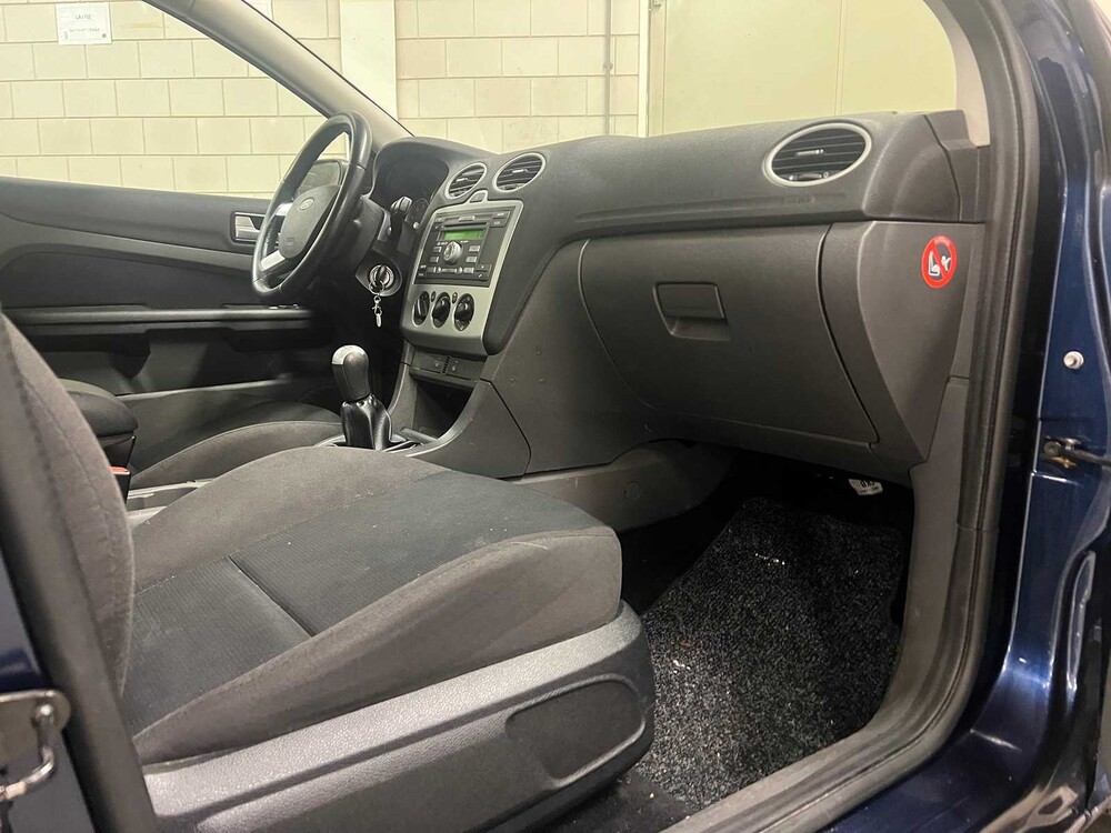 Ford Focus 1.6-16V Futura 101hp 2006 (Original-NL), 39-TH-KX