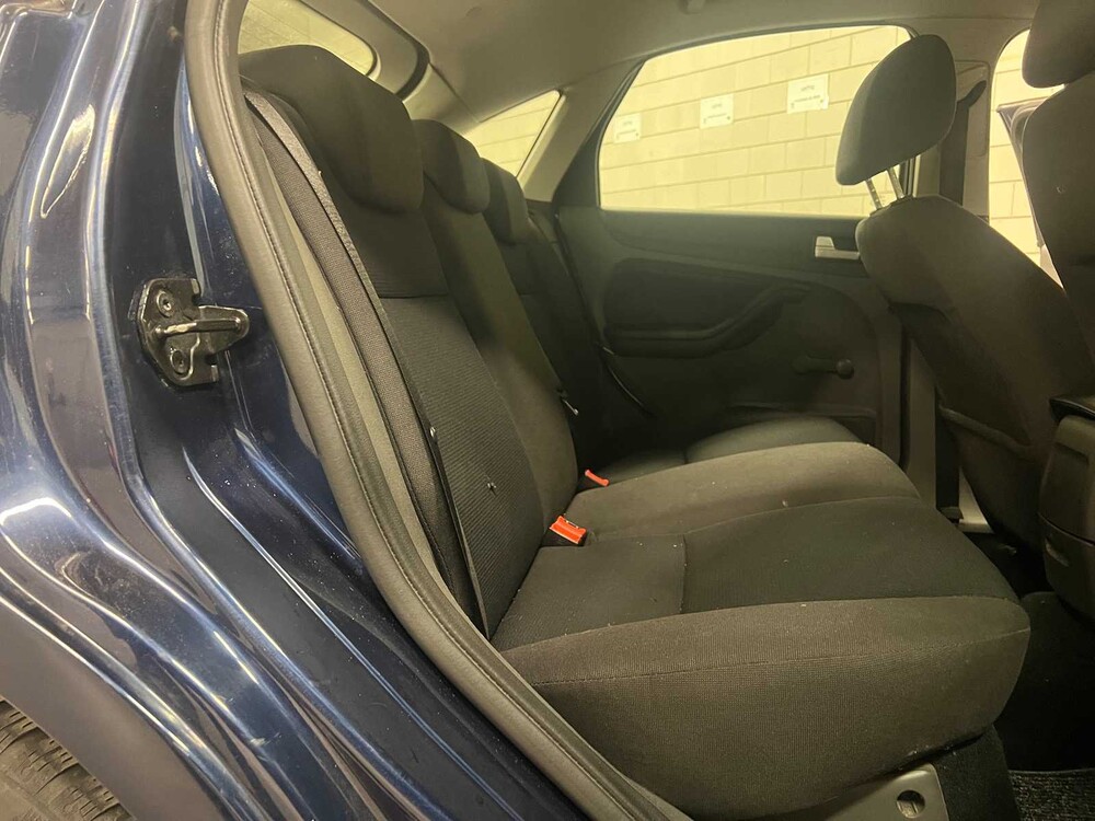 Ford Focus 1.6-16V Futura 101hp 2006 (Original-NL), 39-TH-KX