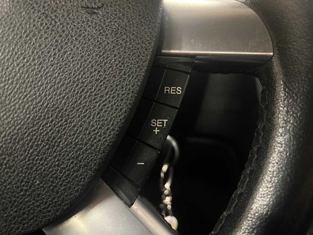 Ford Focus 1.6-16V Futura 101hp 2006 (Original-NL), 39-TH-KX