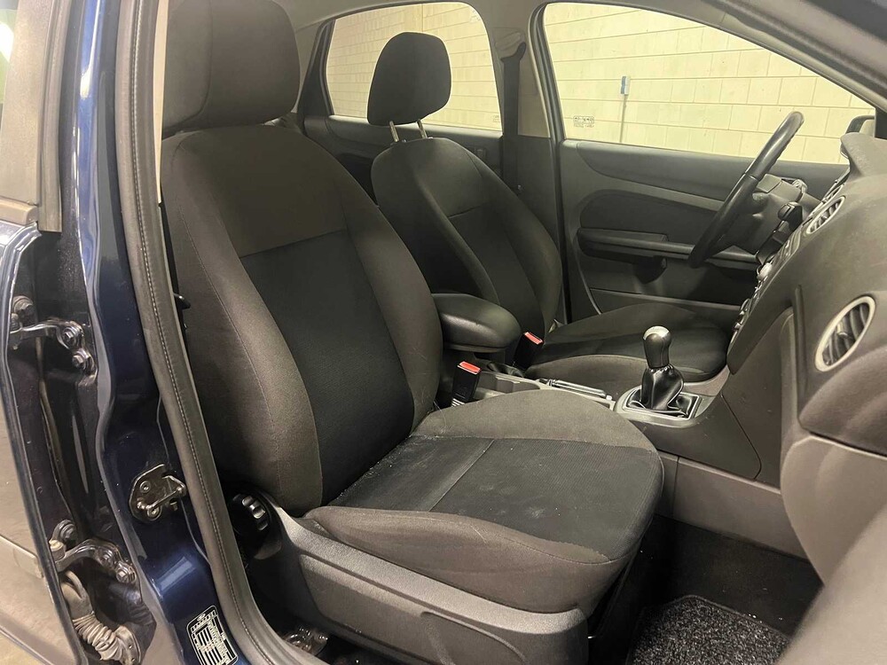 Ford Focus 1.6-16V Futura 101hp 2006 (Original-NL), 39-TH-KX