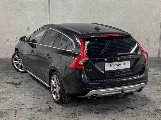 Volvo V60 2.0T Summum 203PS 2011, 5-ZPP-96