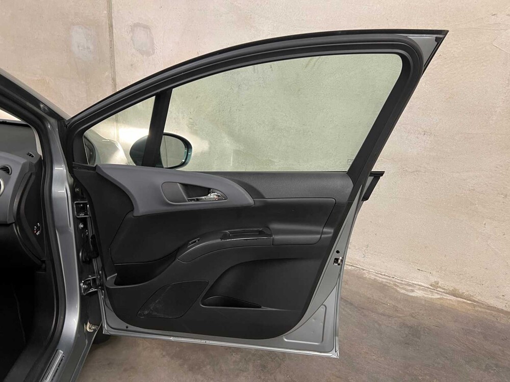 Opel Meriva 1.4 Turbo Cosmo (AUTOMATIC) 120hp 2013, 60-ZNT-4