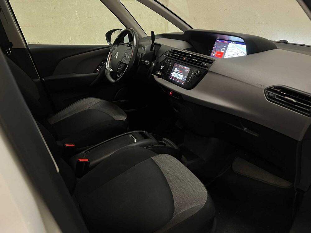 Citroen Grand C4 SpaceTourer 1.2 PureTech Business 131hp 2020 7 Seats (Original-NL + 1st Owner), K-950-DR