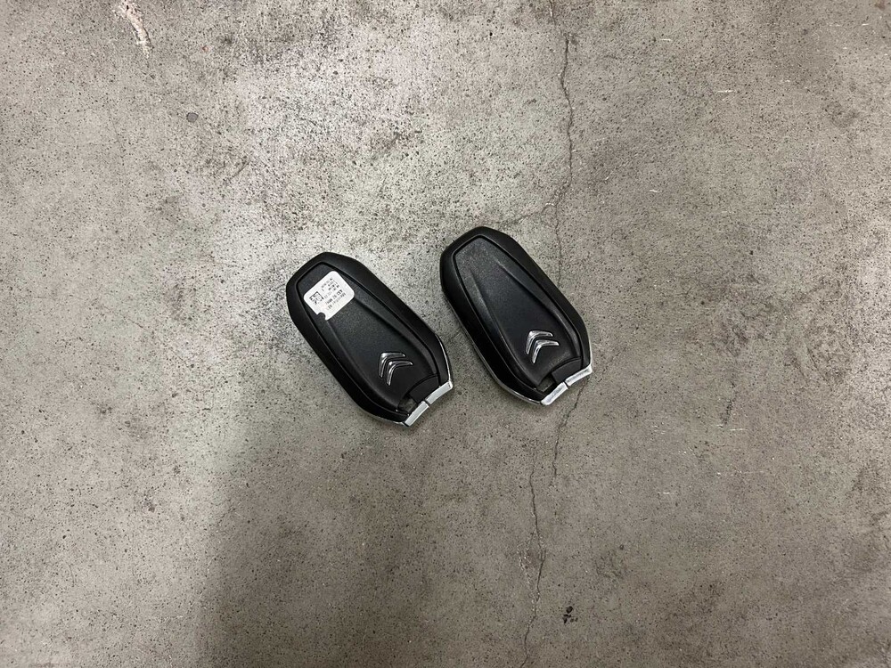 Citroen Grand C4 SpaceTourer 1.2 PureTech Business 131hp 2020 7 Seats (Original-NL + 1st Owner), K-950-DR