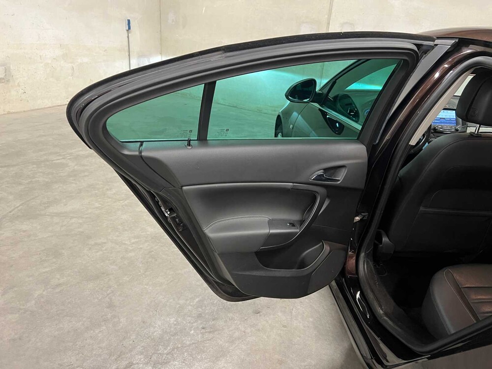 Opel Insignia 1.6 T Business+ 170hp 2015 (Original-NL), HF-144-G