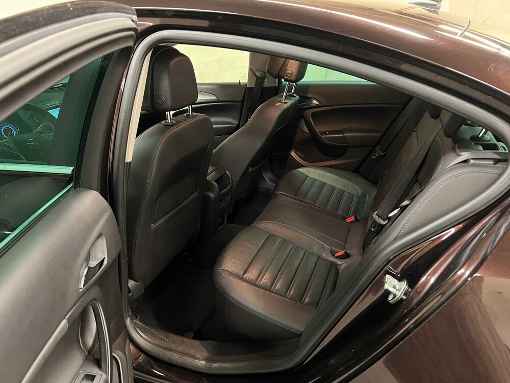 Opel Insignia 1.6 T Business+ 170hp 2015 (Original-NL), HF-144-G