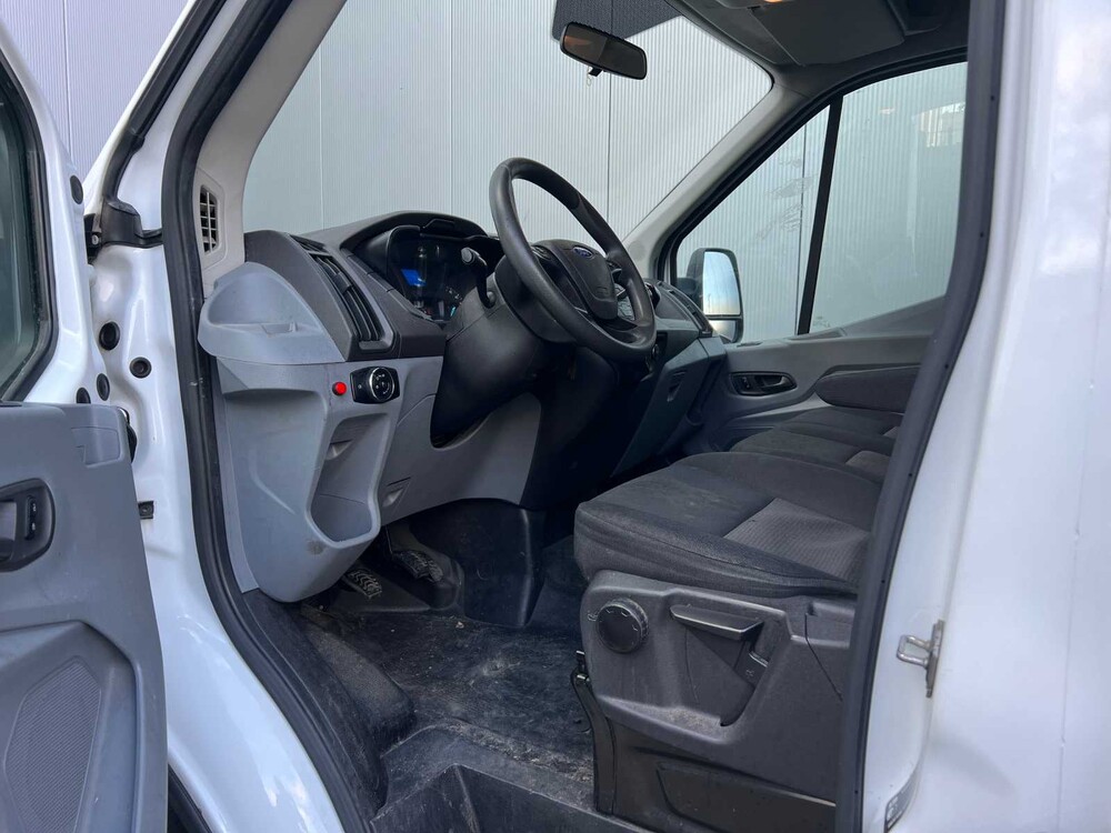 Ford Transit Box Truck 350 2.0 TDCI L4H1 Am 131hp 2017, VDH-49-K