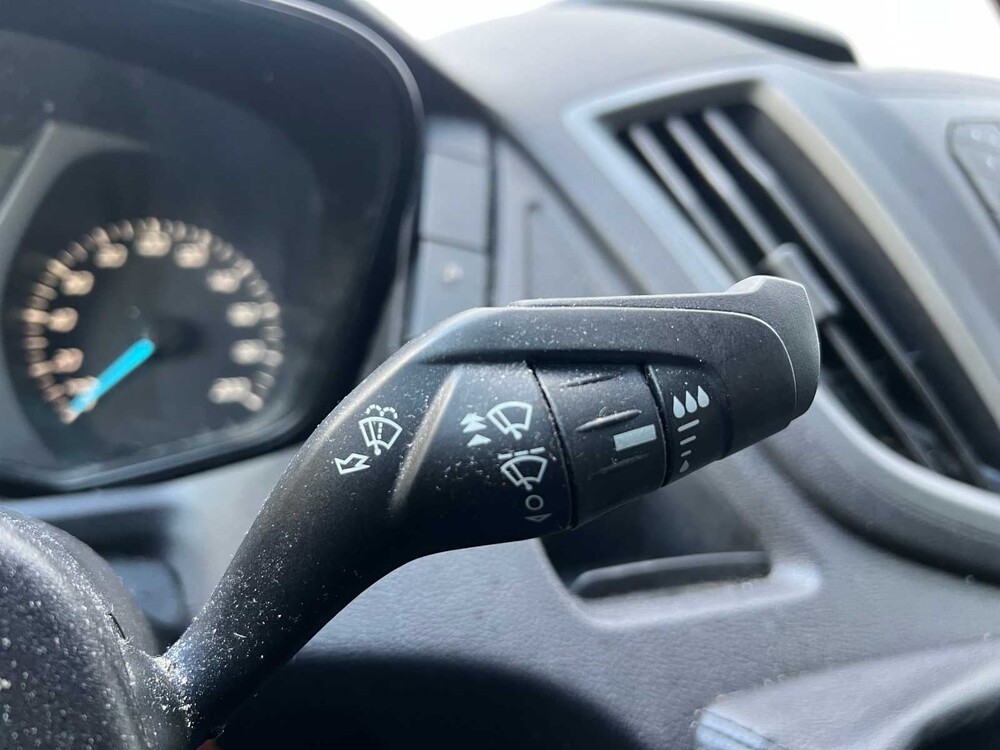 Ford Transit Box Truck 350 2.0 TDCI L4H1 Am 131hp 2017, VDH-49-K