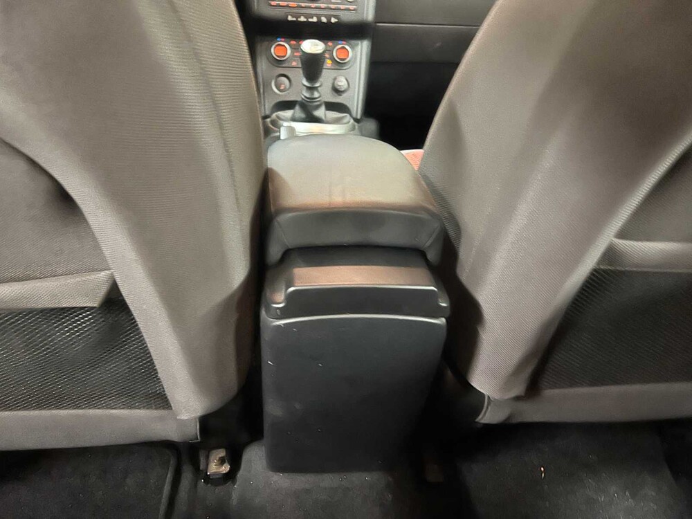 Nissan Qashqai 2.0 Tekna Premium 141hp 2008 (Original-NL), 44-GKX-6