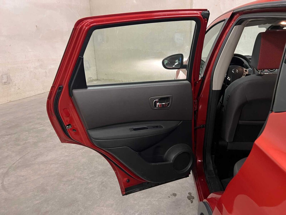 Nissan Qashqai 2.0 Tekna Premium 141hp 2008 (Original-NL), 44-GKX-6