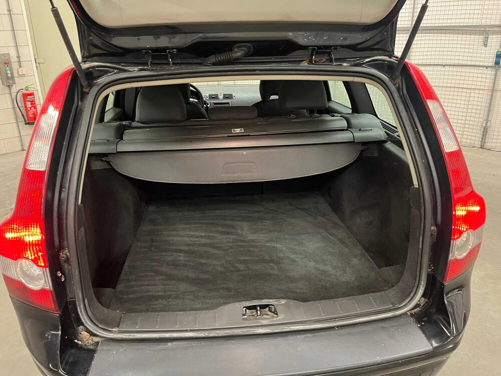 Volvo V50 1.8 125pk 2005 (Origineel-NL), 23-RX-RP