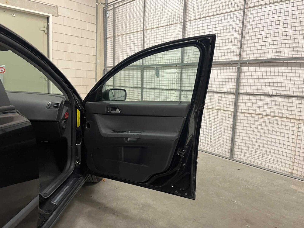 Volvo V50 1.8 125pk 2005 (Origineel-NL), 23-RX-RP