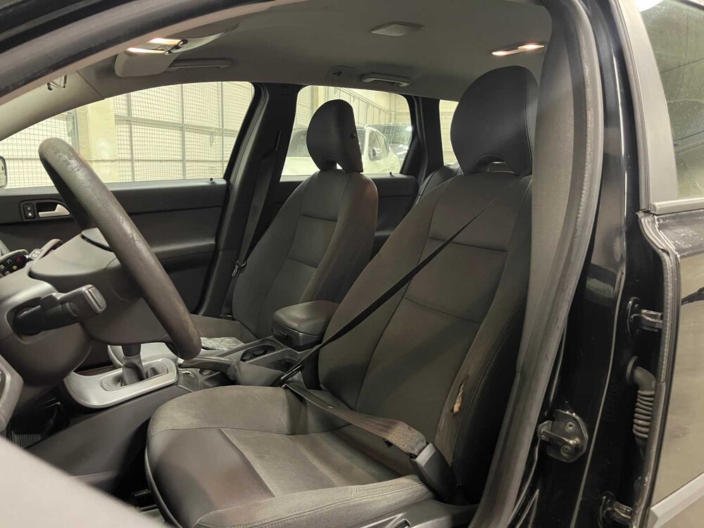 Volvo V50 1.8 125pk 2005 (Origineel-NL), 23-RX-RP