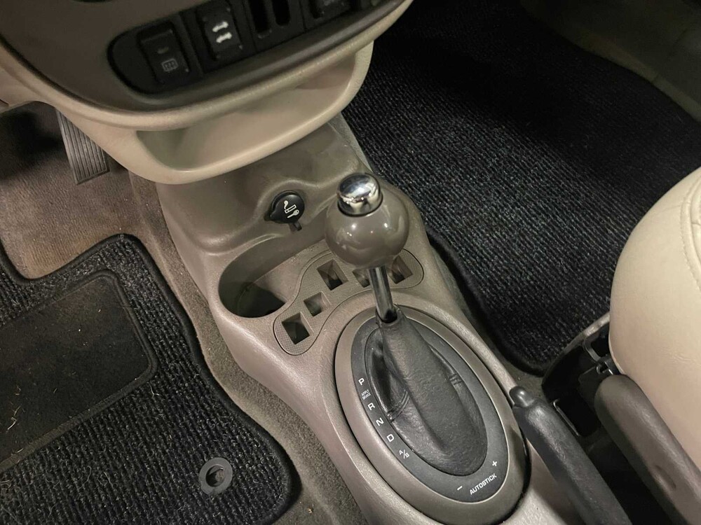 Chrysler PT Cruiser Cabrio 2.4i Limited 143pk 2005, 51-RN-PD