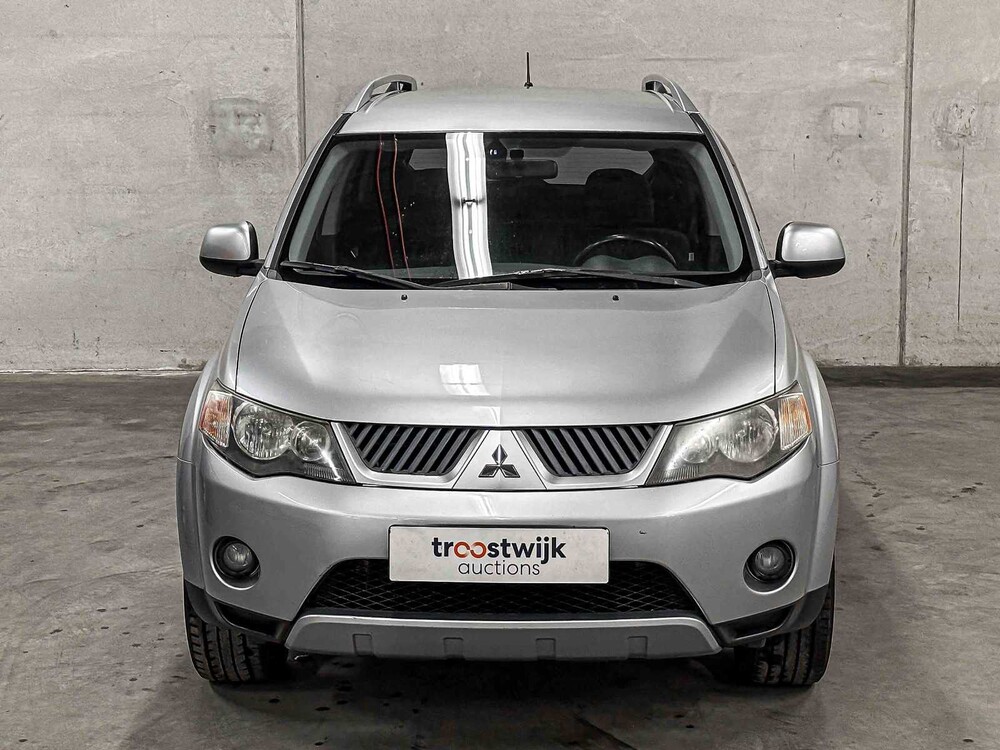 Mitsubishi Outlander 2.4 Intense+ Special Edition 170pk 2010 (Origineel-NL), 93-KNH-4