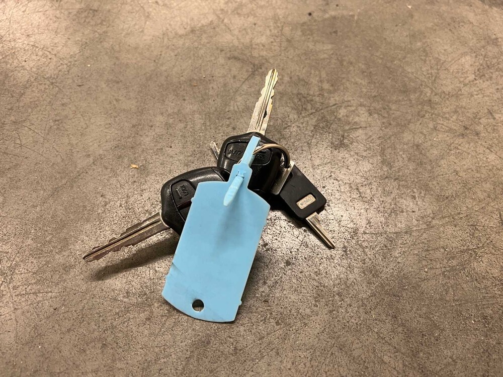 Mitsubishi Outlander 2.4 Intense+ Special Edition 170pk 2010 (Origineel-NL), 93-KNH-4