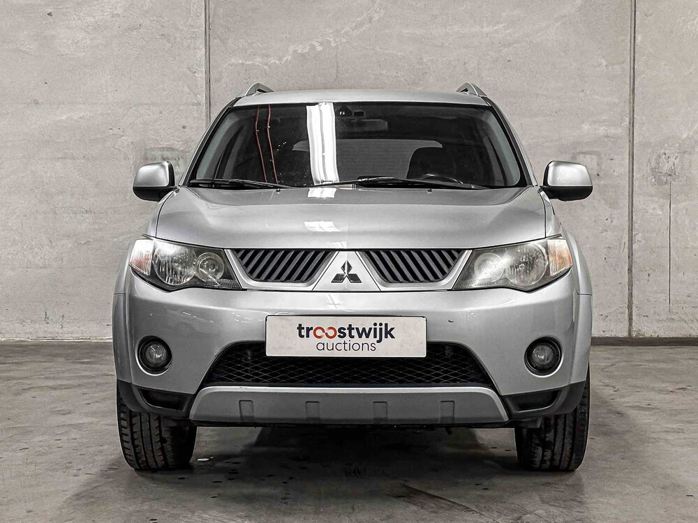 Mitsubishi Outlander 2.4 Intense+ Special Edition 170pk 2010 (Origineel-NL), 93-KNH-4